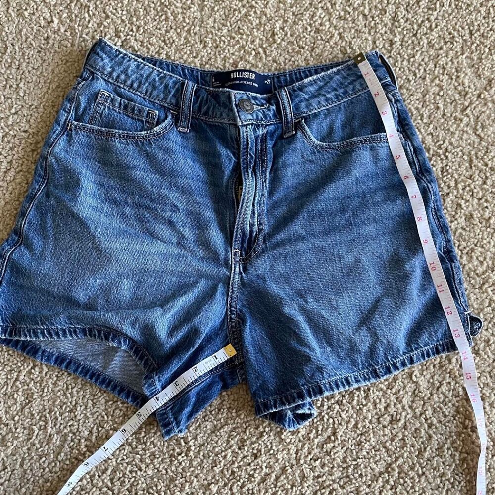 Hollister-co Women's Blue and Navy Shorts